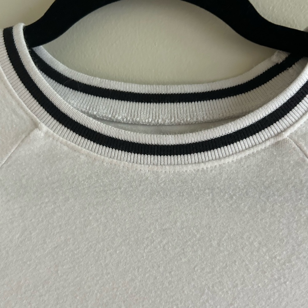 Classic White T-Shirt with Black Striped Collar-Levi’s. - Picture 2 of 6